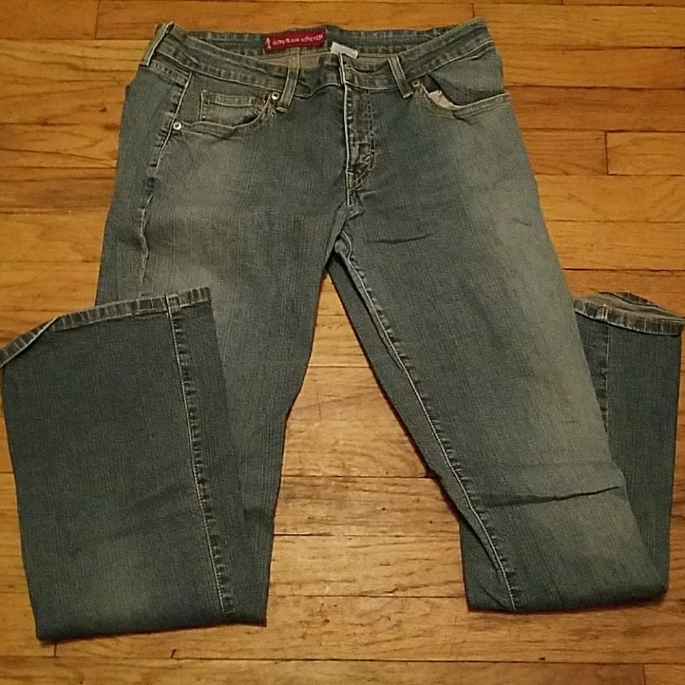 Blue Levi's Super low Stretch Size 9